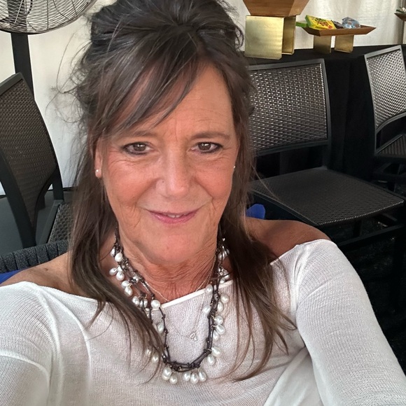 Ladies gauze shirt- small - Picture 3 of 3